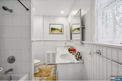 138 Chestnut Ridge Road, Saddle River, NJ 07458 - Photo 15