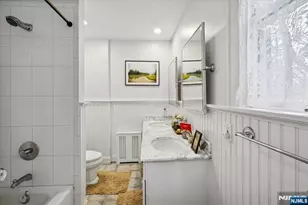 138 Chestnut Ridge Rd, Saddle River, NJ 07458 - Photo 15