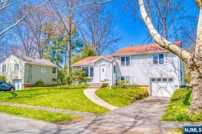 23 Smith Court, Closter, NJ 07624 - Photo 3