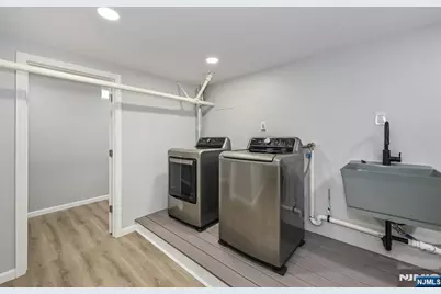 246 Cambridge Avenue, Englewood, NJ 07631 - Photo 21