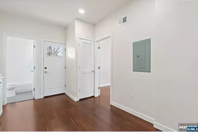 826 George Street 1st Floor #1st Floor, Plainfield, NJ 07062 - Photo 9