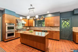 681 Closter Dock Rd, Closter, NJ 07624 - Photo 9