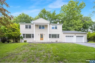 15 Kings Court, Woodcliff Lake, NJ 07677 - Photo 3