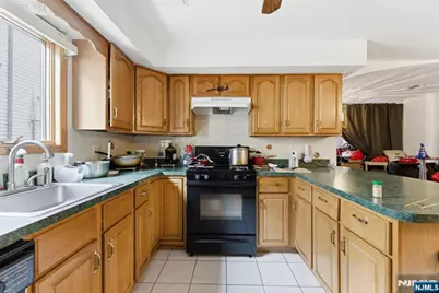 597 5th Street, Newark, NJ 07107 - Photo 11