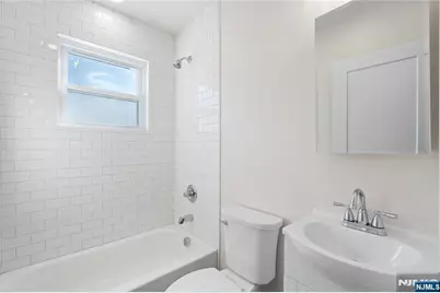 826 George Street 2nd Floor #2nd Floor, Plainfield, NJ 07062 - Photo 15