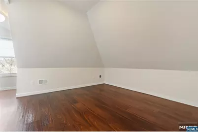 826 George Street 2nd Floor #2nd Floor, Plainfield, NJ 07062 - Photo 7