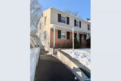 707 Godwin Avenue, Midland Park, NJ 07432 - Photo 1
