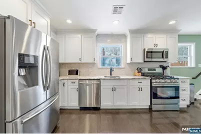 74 Shadyside Avenue, Dumont, NJ 07628 - Photo 15