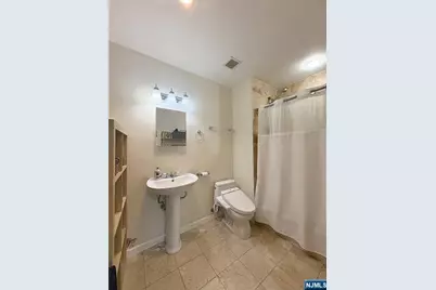 399 11th Street 306 #306, Palisades Park, NJ 07650 - Photo 5