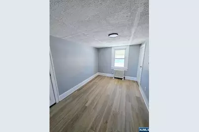 245 Beech Street 3rd Floor #3rd floor, Kearny, NJ 07032 - Photo 11