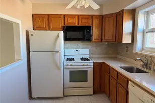 2-18 Virginia Dr B, Fair Lawn, NJ 07410 - Photo 7