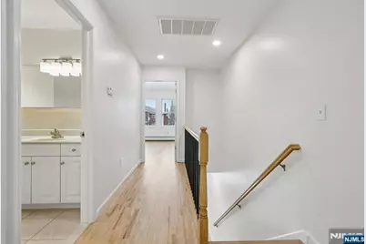 1561 Anderson Avenue, Fort Lee, NJ 07024 - Photo 29