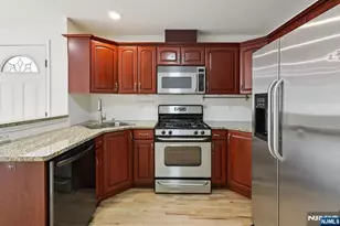 1561 Anderson Ave, Fort Lee, NJ 07024 - Photo 13