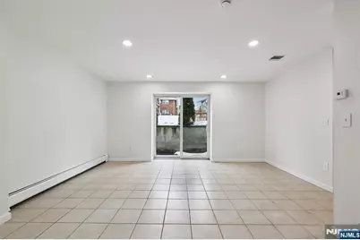 1561 Anderson Avenue, Fort Lee, NJ 07024 - Photo 31