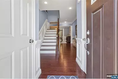 10 Winfield Drive 602 #602, Woodcliff Lake, NJ 07677 - Photo 5