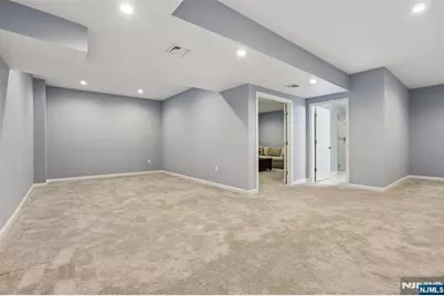 10 Winfield Drive 602 #602, Woodcliff Lake, NJ 07677 - Photo 41
