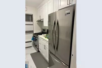 3071 Edwin 2B #2B, Fort Lee, NJ 07024 - Photo 3