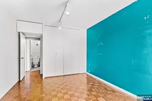 1 Horizon G2, Fort Lee, NJ 07024 - Photo 13