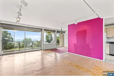 1 Horizon G2 #G2, Fort Lee, NJ 07024 - Photo 5
