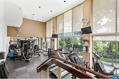 1 Horizon G2 #G2, Fort Lee, NJ 07024 - Photo 19