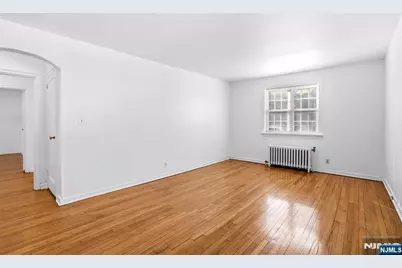 63 W Hudson B5 #B5, Englewood, NJ 07631 - Photo 9
