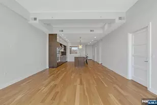 9 Somerset Ln 106, Edgewater, NJ 07020 - Photo 7