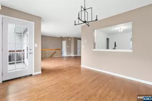 557 Ridge Ln 4220, Fort Lee, NJ 07024 - Photo 5