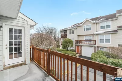 557 Ridge Lane 4220 #4220, Fort Lee, NJ 07024 - Photo 7