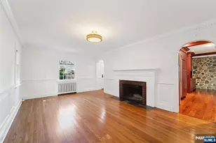 755 W Saddle River Rd, Ho Ho Kus, NJ 07423 - Photo 5