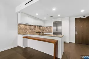 320 Adolphus Ave 604, Cliffside Park, NJ 07010 - Photo 9