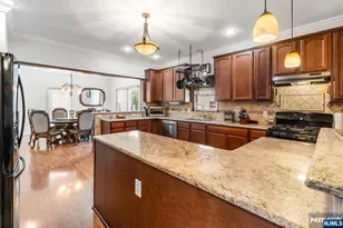 238 Park Ave, Teaneck Township, NJ 07666 - Photo 9