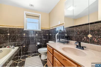 238 Park Avenue, Teaneck Township, NJ 07666 - Photo 27