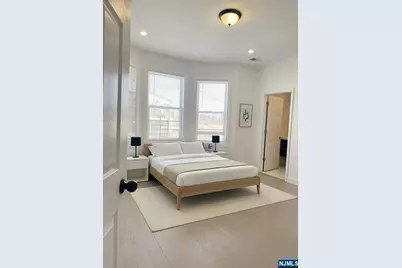 121 Carteret Avenue, Jersey City, NJ 07305 - Photo 7