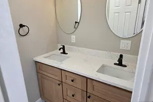 351 Woodcrest Pl, Saddle Brook Township, NJ 07663 - Photo 19