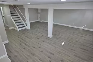 351 Woodcrest Pl, Saddle Brook Township, NJ 07663 - Photo 21