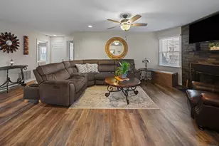 56 Quartz Ln 56, Paterson, NJ 07501 - Photo 5