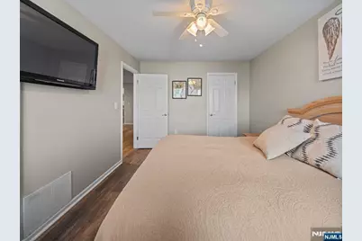 56 Quartz Lane 56 #56, Paterson, NJ 07501 - Photo 17