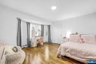 386A Park Ave, Fairview, NJ 07022 - Photo 13