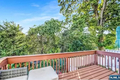 386A Park Avenue, Fairview, NJ 07022 - Photo 17