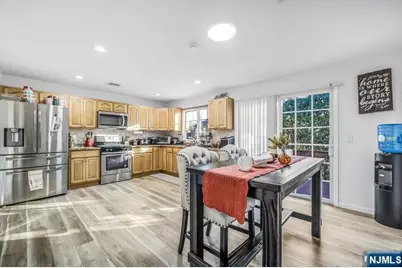 386A Park Avenue, Fairview, NJ 07022 - Photo 9