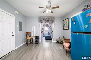 527 Cary St, Orange, NJ 07050 - Photo 23