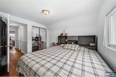 180 Beech Street, Belleville, NJ 07109 - Photo 17