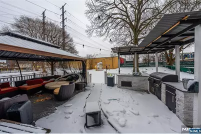 180 Beech Street, Belleville, NJ 07109 - Photo 11