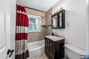 180 Beech St, Belleville, NJ 07109 - Photo 23