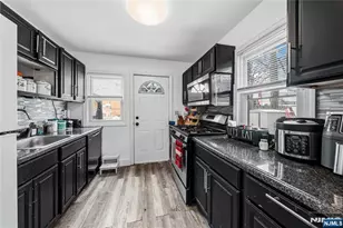 180 Beech St, Belleville, NJ 07109 - Photo 9