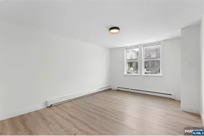 676 Chestnut 1 #1, Kearny, NJ 07032 - Photo 5