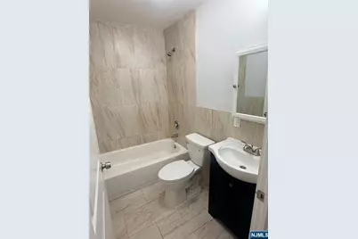 218 6th Street, Newark, NJ 07107 - Photo 7