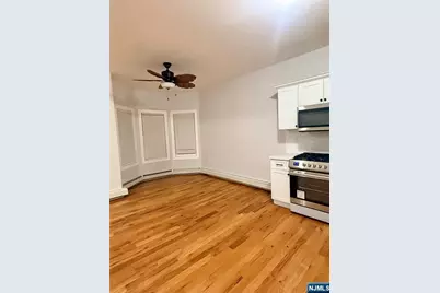 218 6th Street, Newark, NJ 07107 - Photo 5