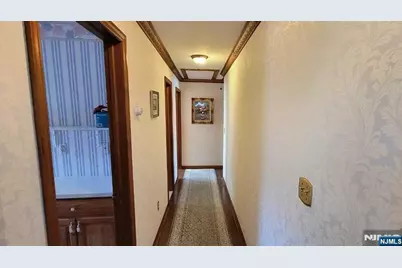 16 Zimmer Avenue, Midland Park, NJ 07432 - Photo 17