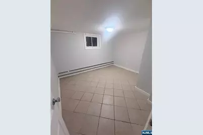 376 6th Street Br #BR, Newark, NJ 07107 - Photo 3